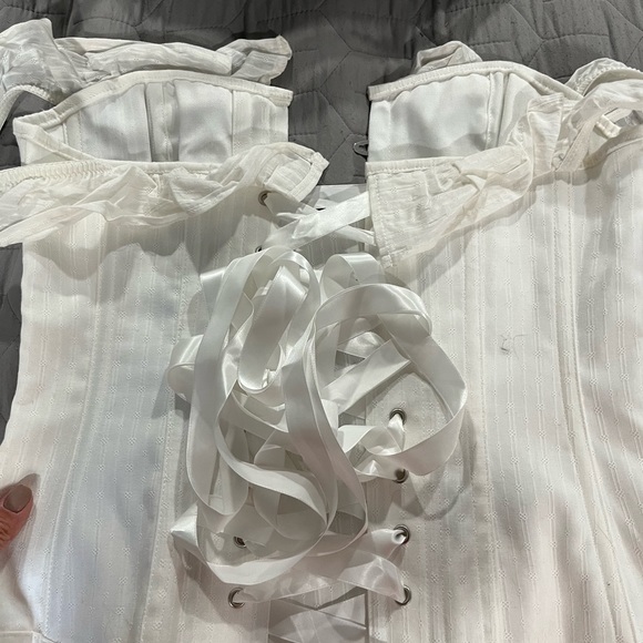 Corset brand new - Picture 5 of 5